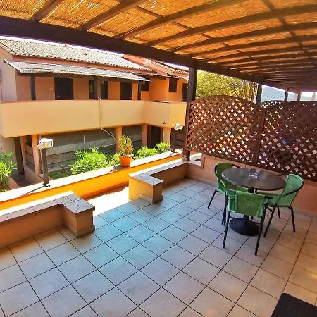 Ξενοδοχείο με διαμερίσματα Al Barcoco Marina di Campo