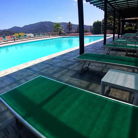 Ξενοδοχείο με διαμερίσματα Al Barcoco 3*