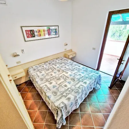 Al Barcoco 3* مارينا دي كامبو